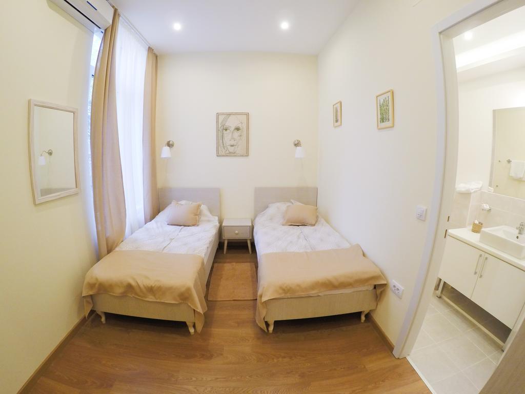 Bed&Breakfast Kod Smilje ベオグラード 部屋 写真